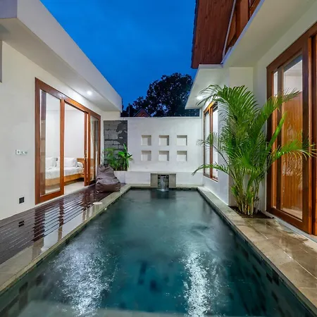 Sun-Kissed Luxury - 2Bdr Villa With Pool, Seminyak